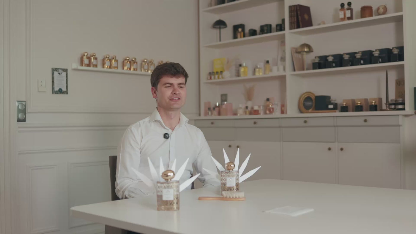 Pierre Boersch, parfumeur, présente le parfum Napoléon