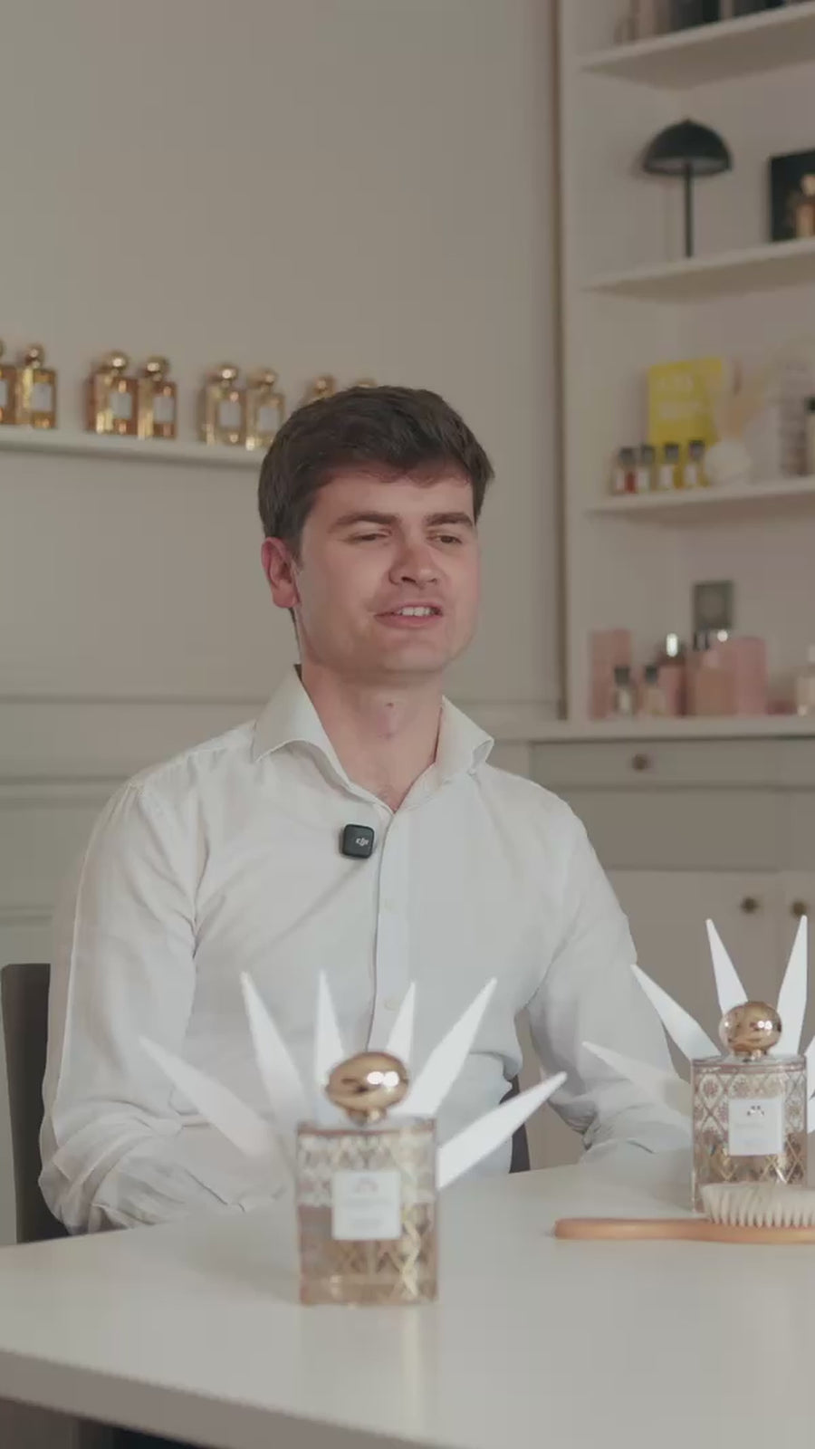 Pierre Boersch, parfumeur, présente le parfum Napoléon